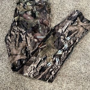 Camo hunting pants